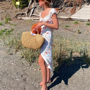 Its may klänning - Superfin klänning från danska märket its may i stl 36! Nyskick eftersom jag tyvärr  fick  inse att jag borde köpt en storlek mindre. Nypris 609kr + frakt. 