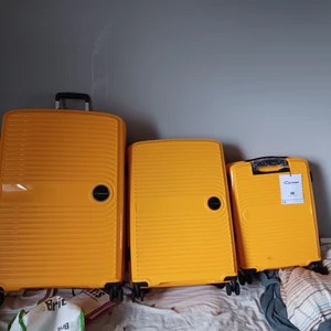 Kabinväska - 3 st kabinväskor. Nästintill inte använda. 1399:- nypris