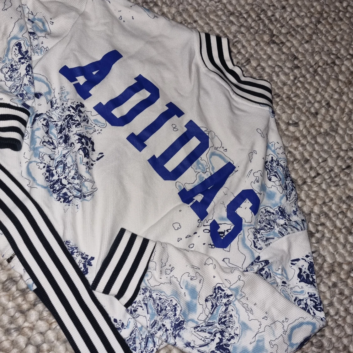 Adidas jacka 