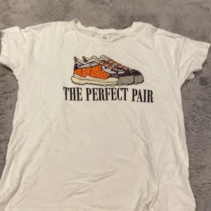 Tröja  - En tröja för 49 kr i storlek 134/140 använd några gånger 