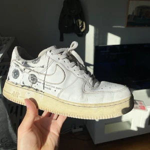 Air force 1 Supreme Cdg - Beaters/välanvända  Strl 41 Kvitto låda finns kvar
