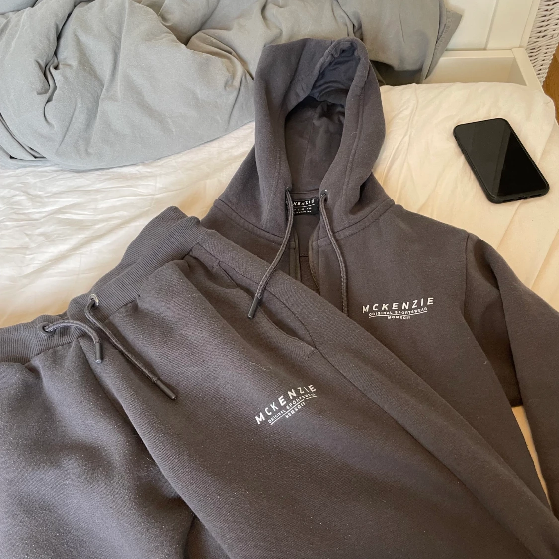 Mckenzie tracksuit strl s