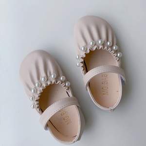 Size: EUR22/ 13cm insole  Color: Pale Pink  Material: PU leather  Condition: 100% brand new  