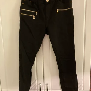 Strl 42 - Sköna tights/byxor 