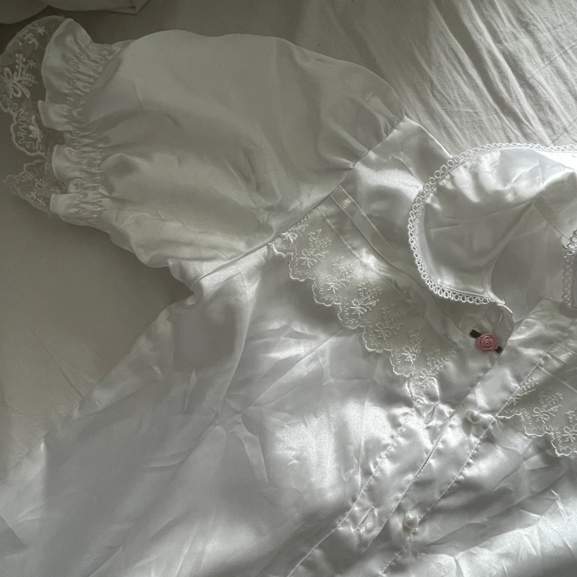 spets blus i satin - 91