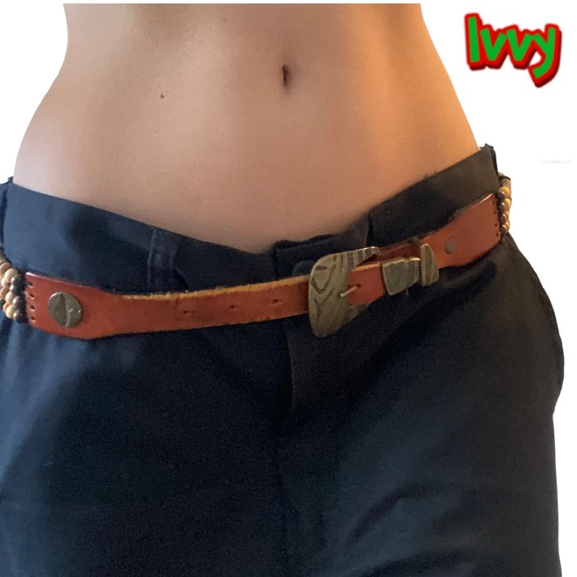 Bälte med fina detaljer 🤎 - 90