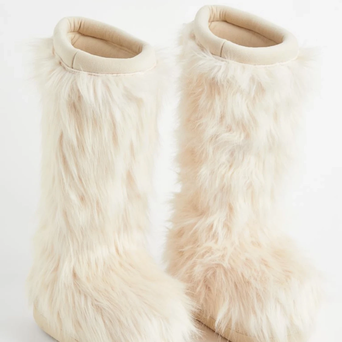 Hm fur boots - 91