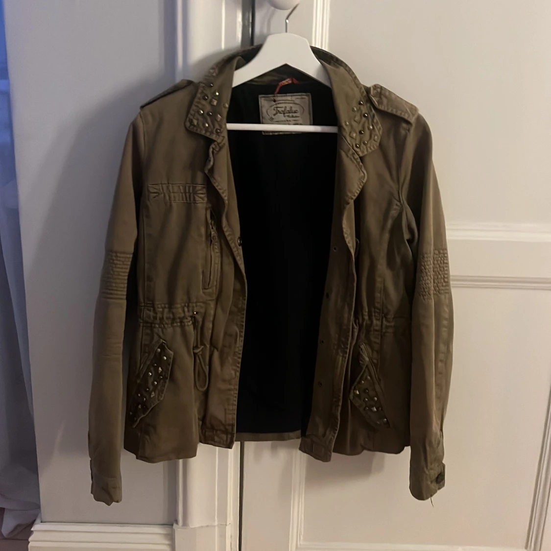Militär jacka  - 90