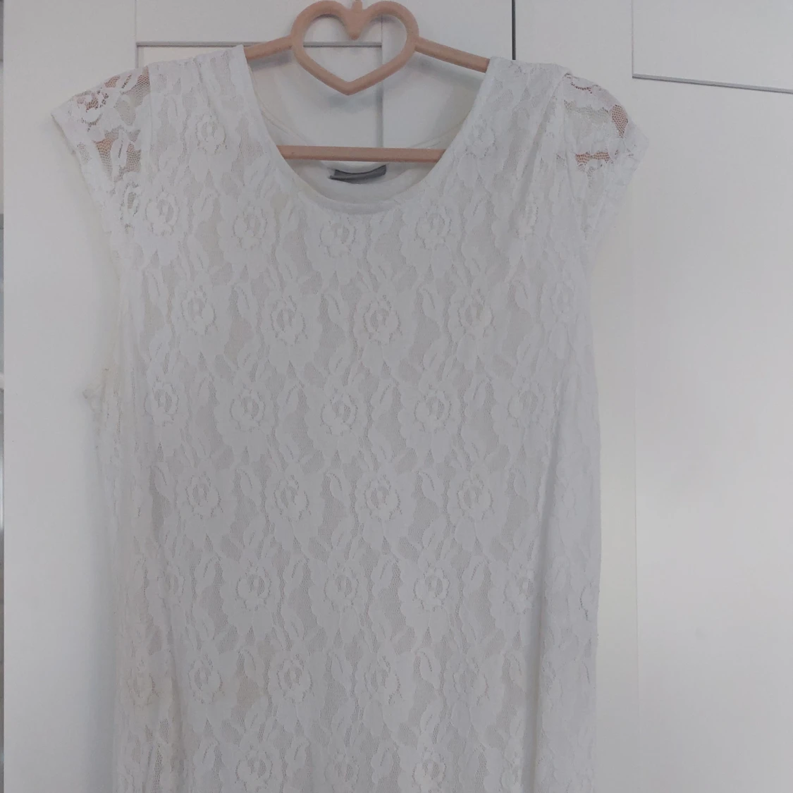 Vit klänning från vero moda  - 90