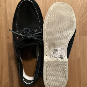 Tommy Hillfiger  - Använda 1 gång 