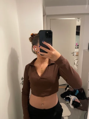 Långärmad tröja - från zara storlek M passar mig som vanligtvis när S💗☀️🫶🏼