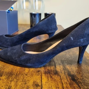 Filippa k pumps - Kötpes för några år sedan. Använda ca 2 gånger. För små tyvärr. 