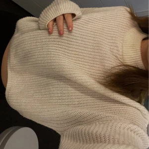 Tröja  - Stickad tröja som rä super fin från hm