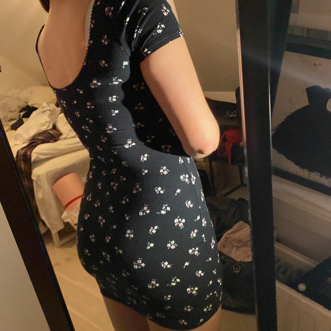 Blommig klänning  - 90