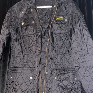 Jacka - Använd några gånger!