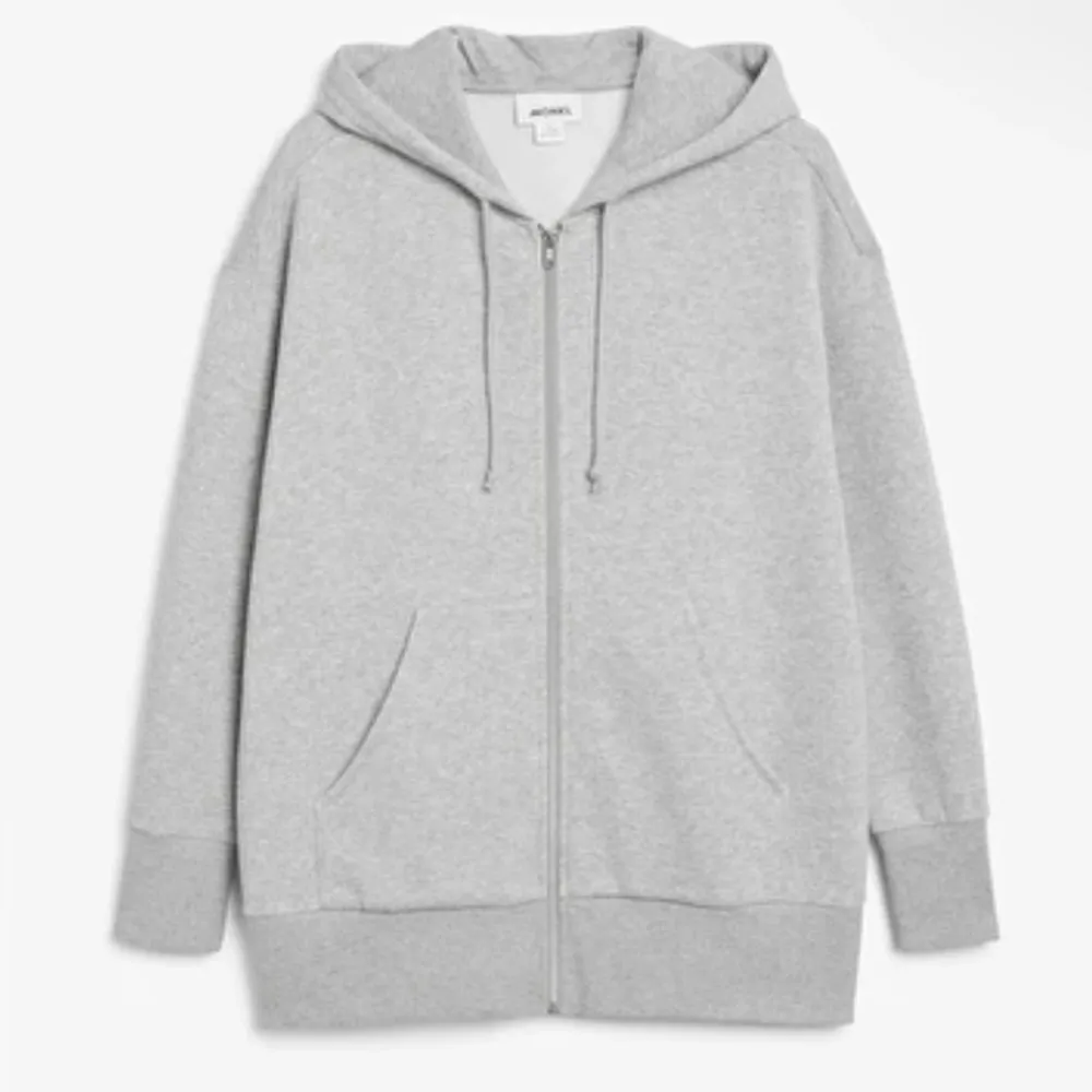 Fin zip-up hoodie från monki<3 nypris: 300 kr. . Hoodies.