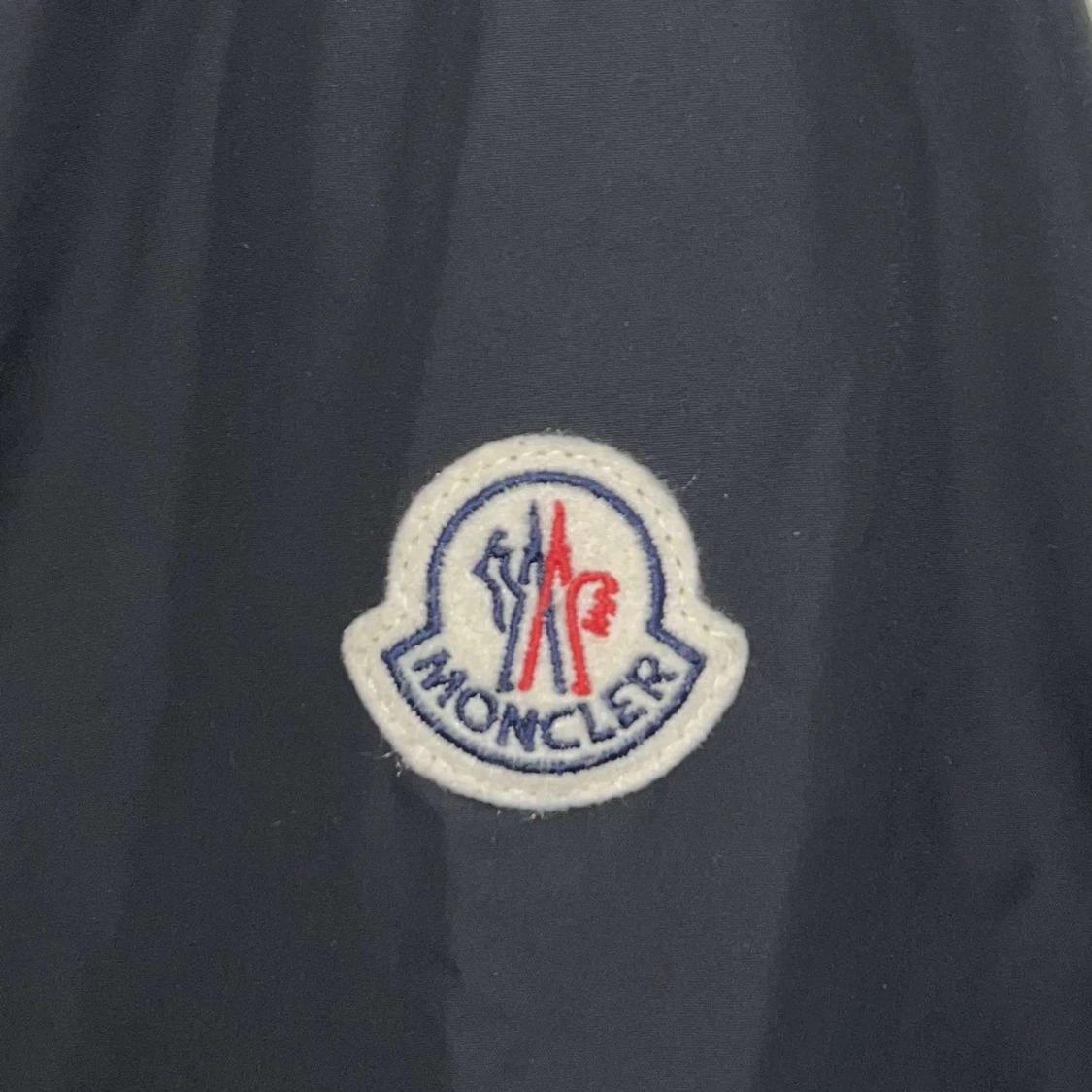 Moncler jacka  - 91