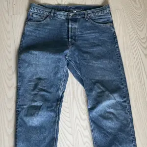 Barrel Relaxed Tapered Jeans! Fint skick!
