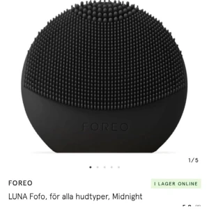 Foreo - Foreo ansiktsrengöring! Använd fåtal gånger. Batteri ingår! Självklart rengjord💕 Originalpris: 800 kr