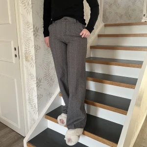 Kostymbyxor  - Kostymbyxor i nyskick 