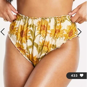 Bikinitrosa - Bikinitrosa från ASOS, fortfarande i sluten förpackning då jag råkade beställa två