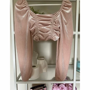 Topp - Topp från H&M i storlek xs 