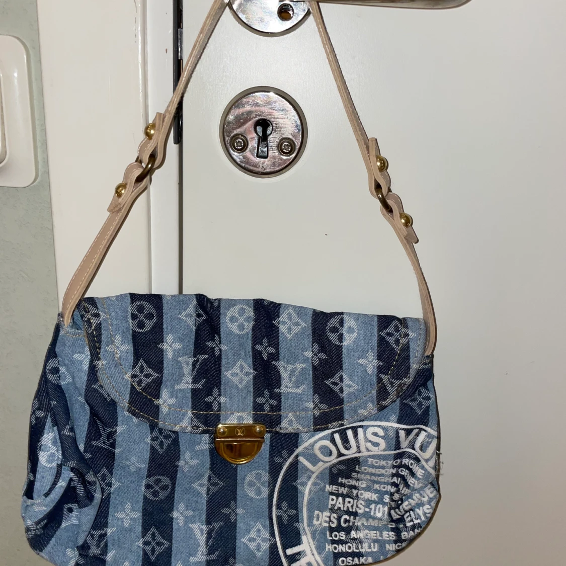 Shoulder bag i denim