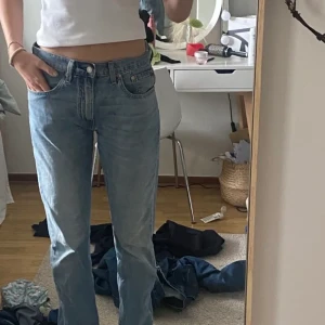 Jeans - Ett par fina lowwaist/midwaist jeans💖