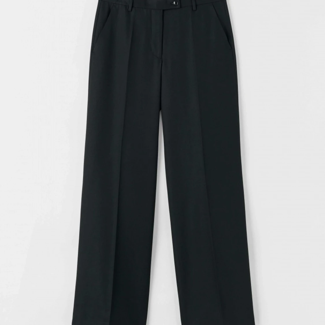 Tiger of Sweden byxa i lös låg modell