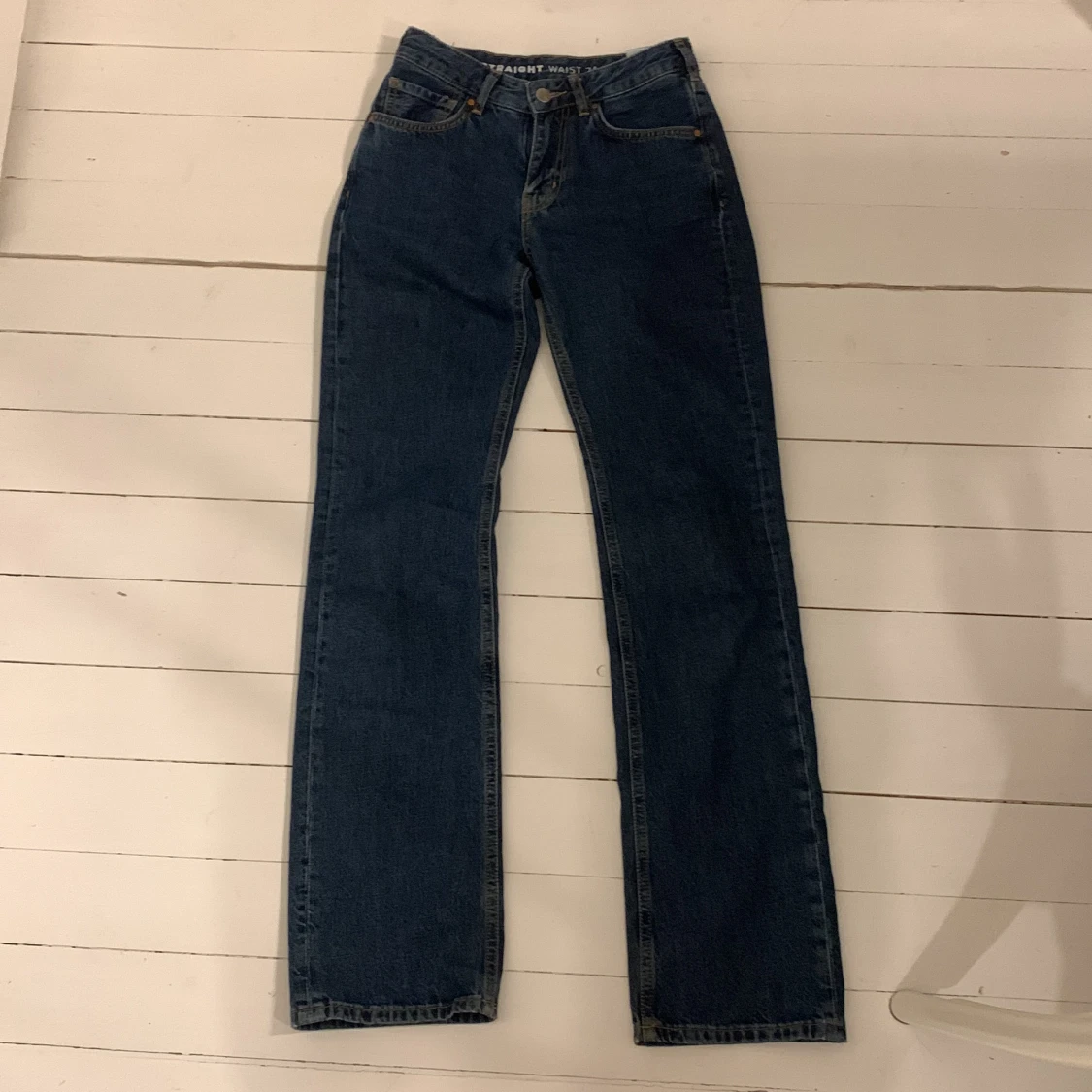 Mörkblå Low waist jeans  - 90