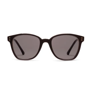 Komono solglasögon  - Modell Renee Black Tortoise Nypris 650:-  Aldrig använda  Fodral medföljer