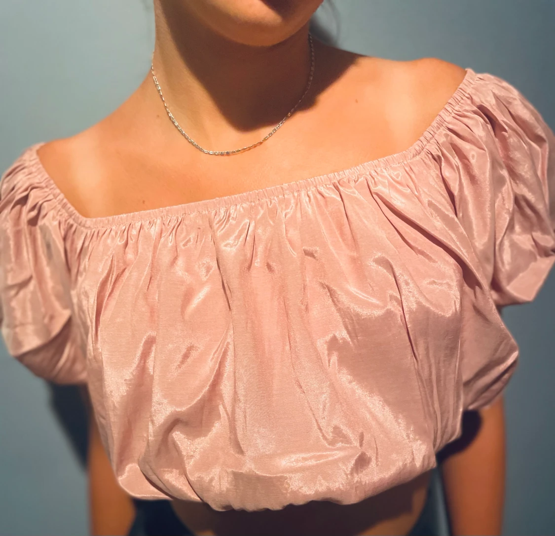 NA-KD Puffy Sleeve Cropped Top - 90