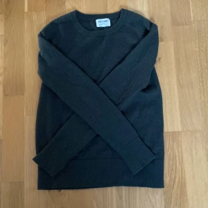 Soft goat tröja S - Soft goat tröja i 100% cashmere. Storlek S. GRATIS FRAKT T.O.M den 30 januari!!  