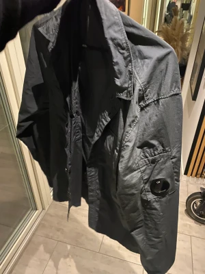 Cp company skjorta  - Säljer min cp cp company skjorta då jag tycker att jag inte passar i skjortor. Köpte för 2500kr kvitto fins!