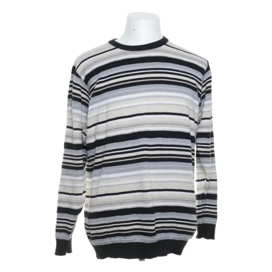 Stickad randig tröja