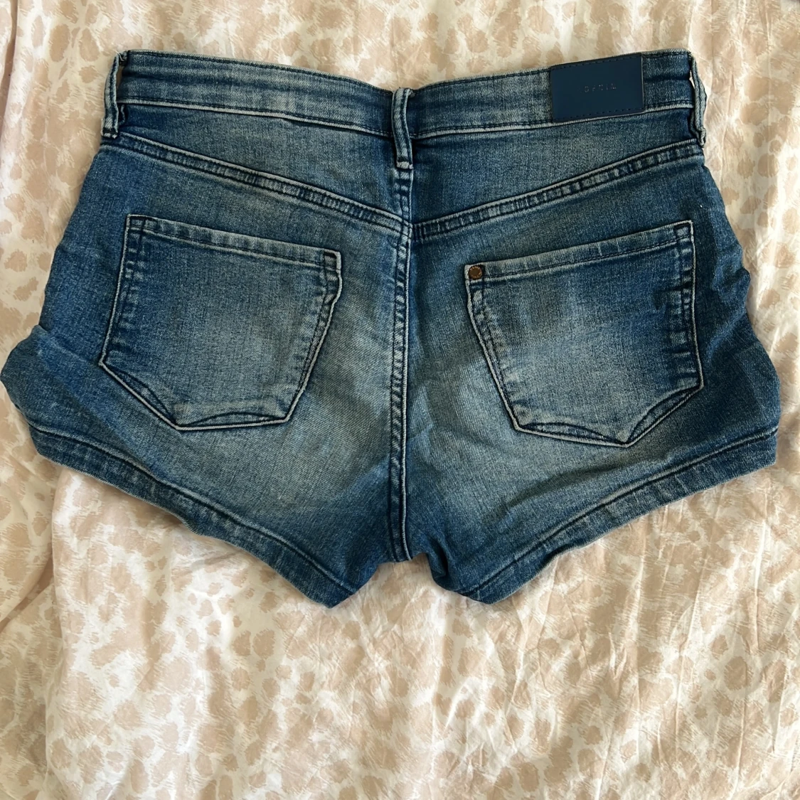 Shorts  - 90