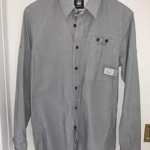 Skjorta med dragkedja och knappar, G-Star, Medium, Skick 10/10. Använd 2ggr. 
