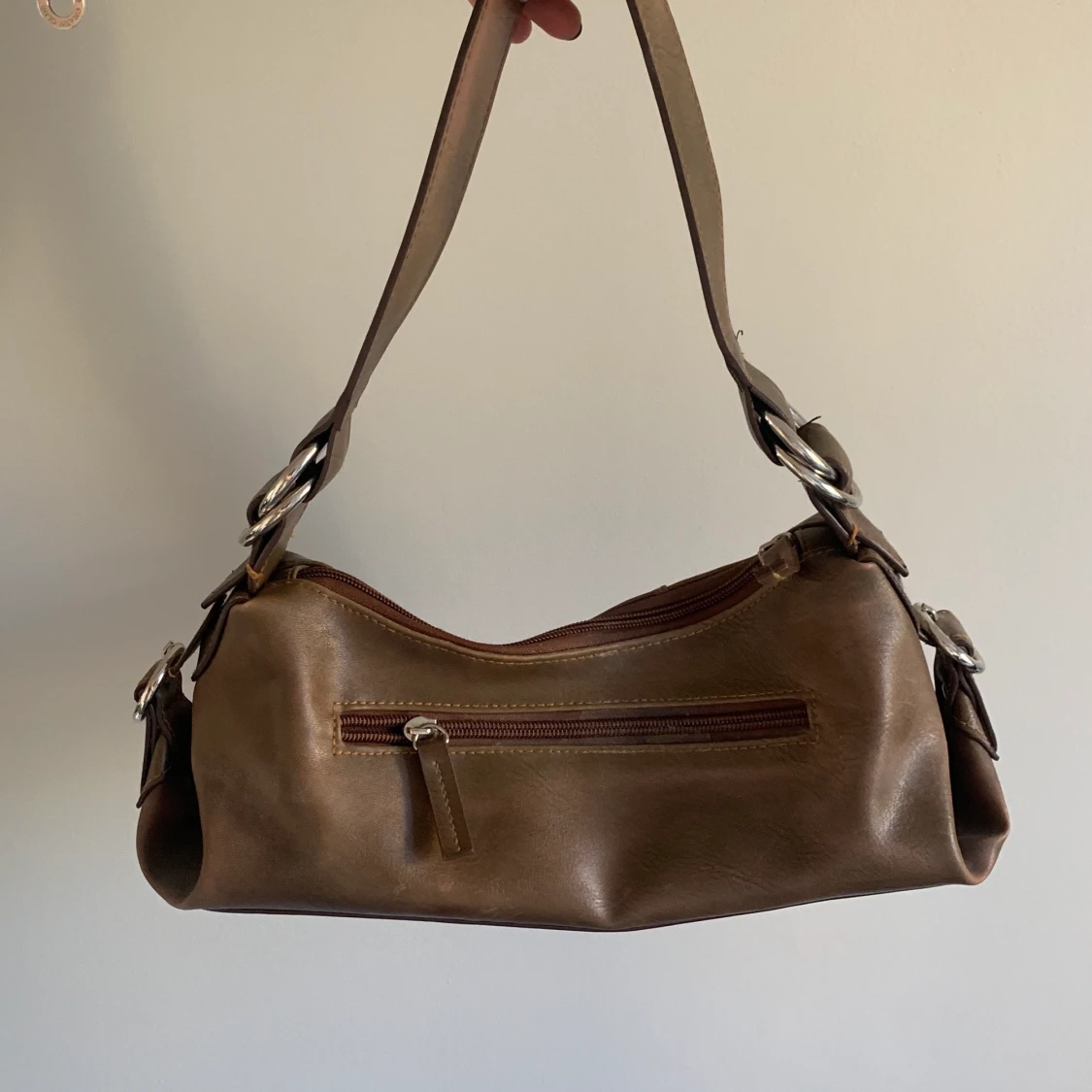 Brun väska  - 91