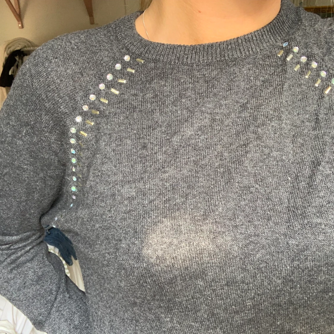 Grå tröja - 90
