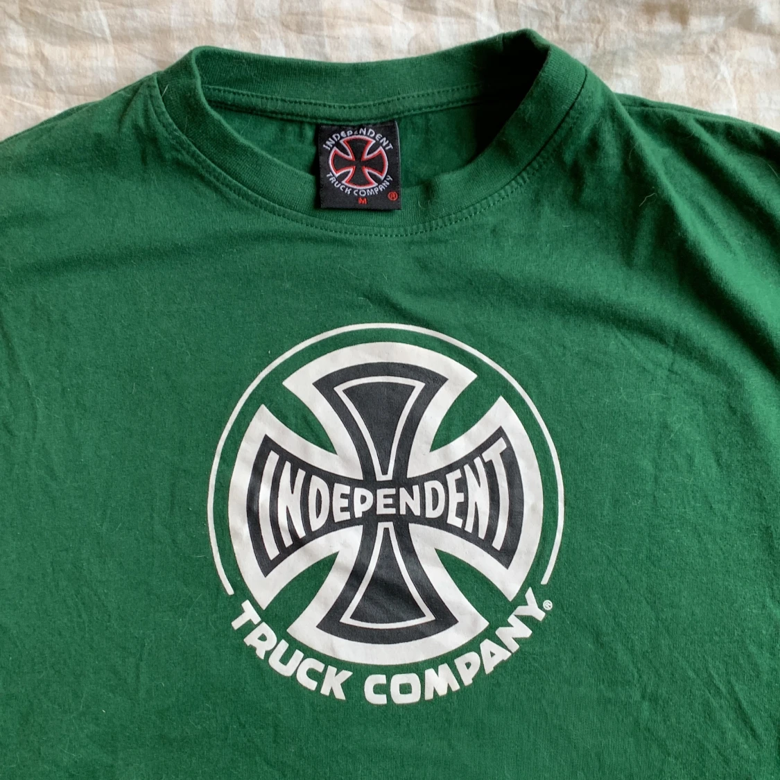 Independent tshirt - 90