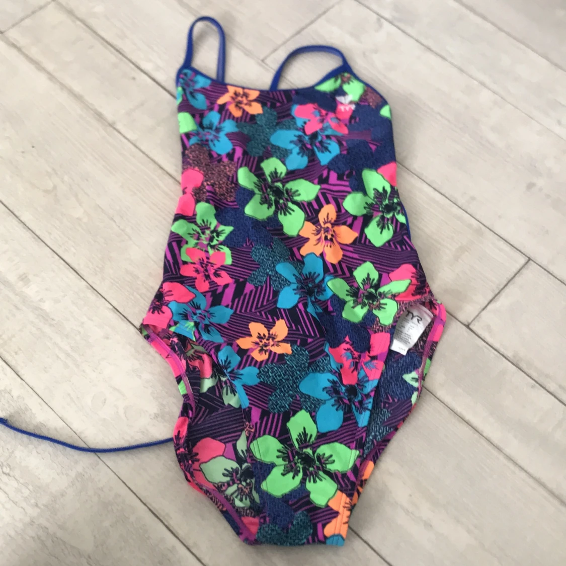 TYR TRÄNINGSBADDRÄKT 