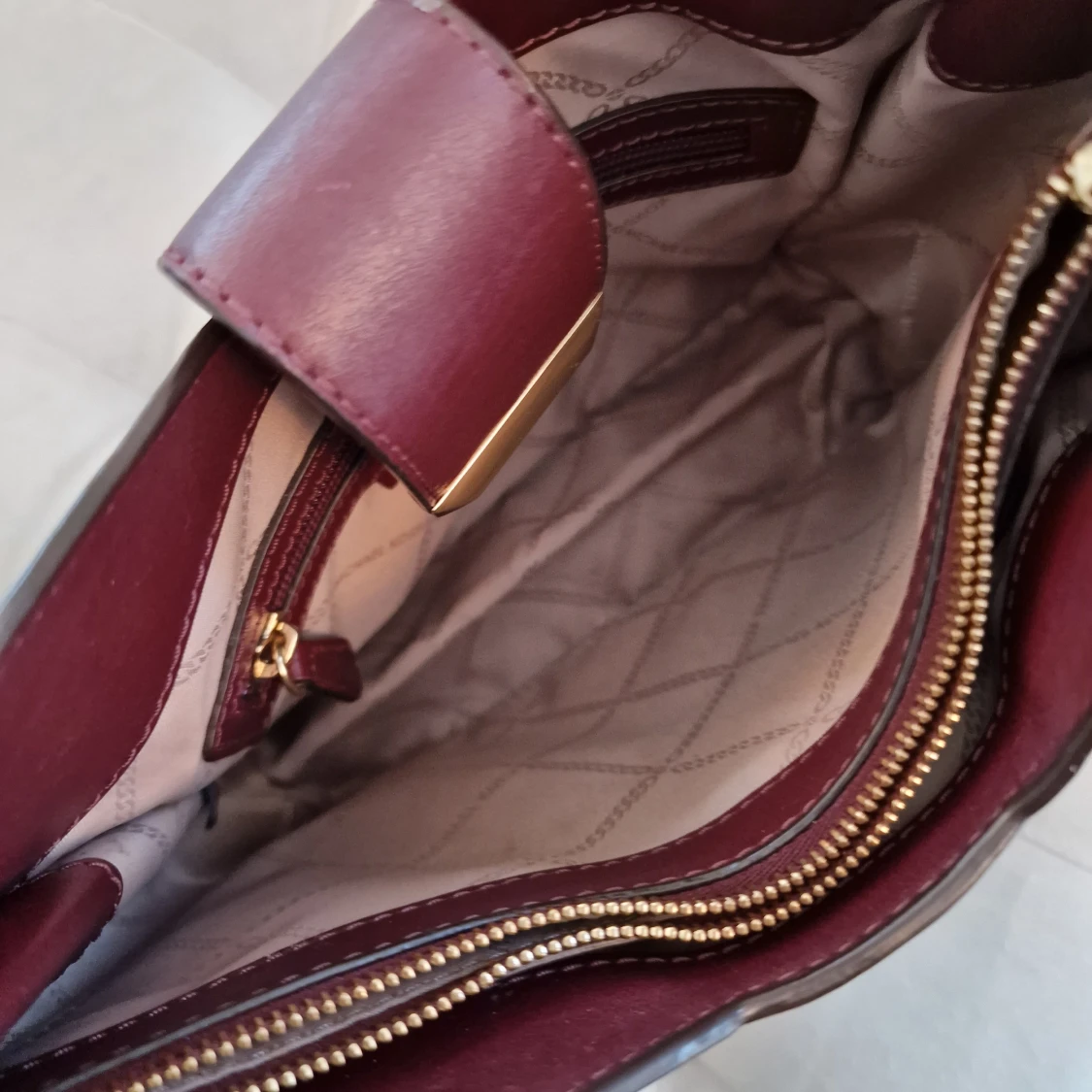 Äkta Michael Kors väska - 91