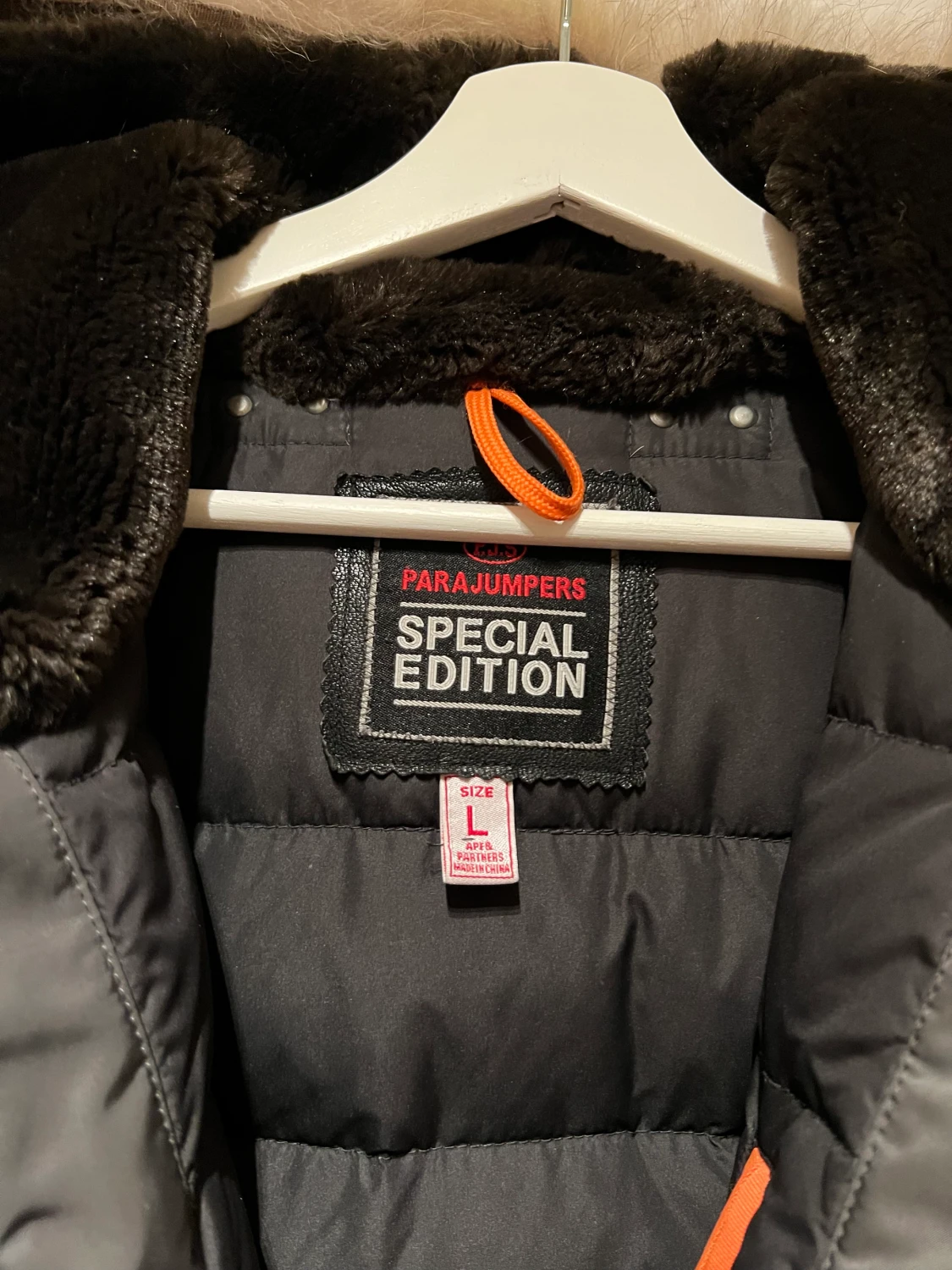 Parajumpers grizzly special edition