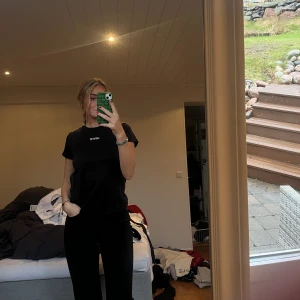 Svart levis tröja - Levis tröja