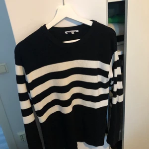 Randig tröja  - Från bubbelroom 