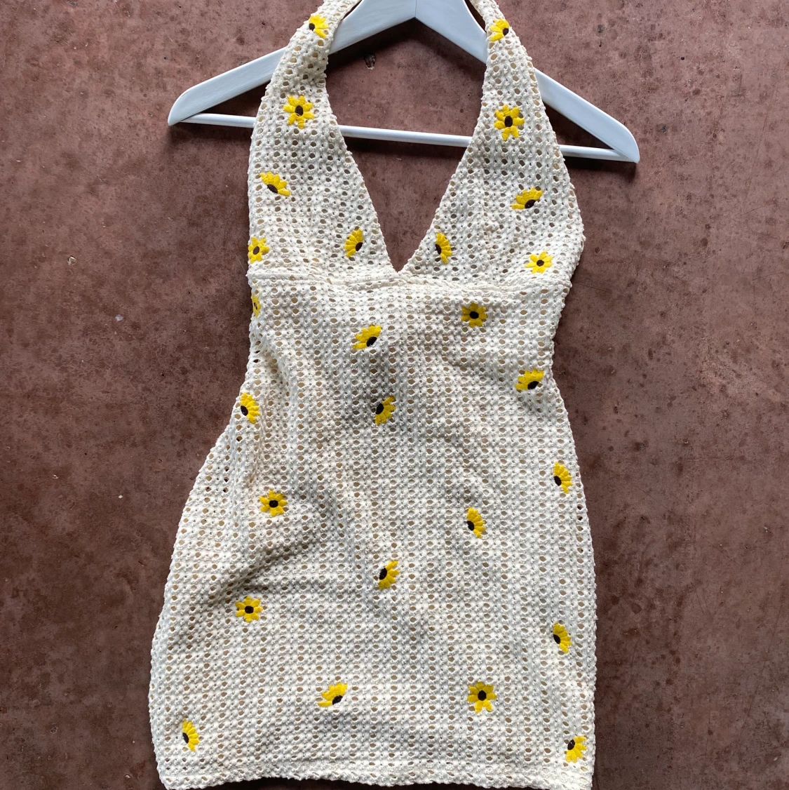 sommarklänning med öppen rygg - 91