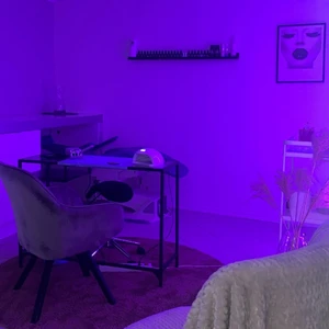 NailsByDada - Kom och gör naglar här för 100-200kr!!  📍 Staffanstorp, Skåne (15 min från malmö & 10 min från Lund)  Dm’a för att boka tid eller om du har frågor gå in i instagramen @dadas_nailz 💕💕