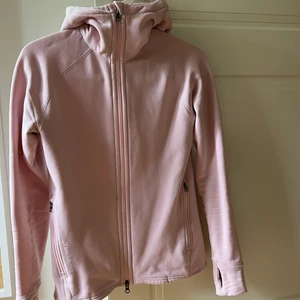 W’s power houdi  - Fleece från Houdini i nyskick! Stl XS, motsvarar en S i deras storlekstabell. 