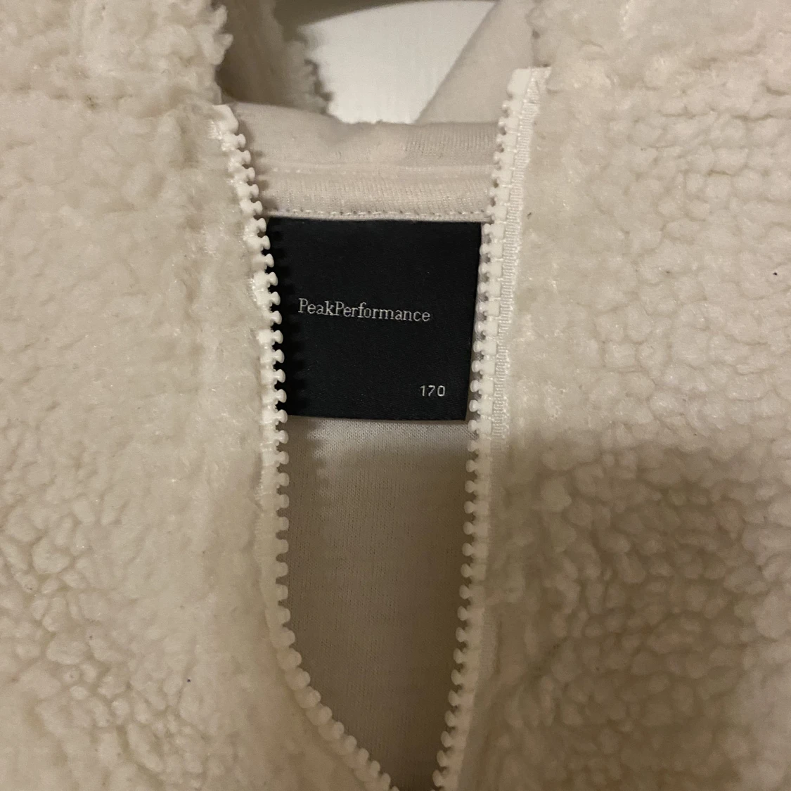 Peak Performance hoodie - 90