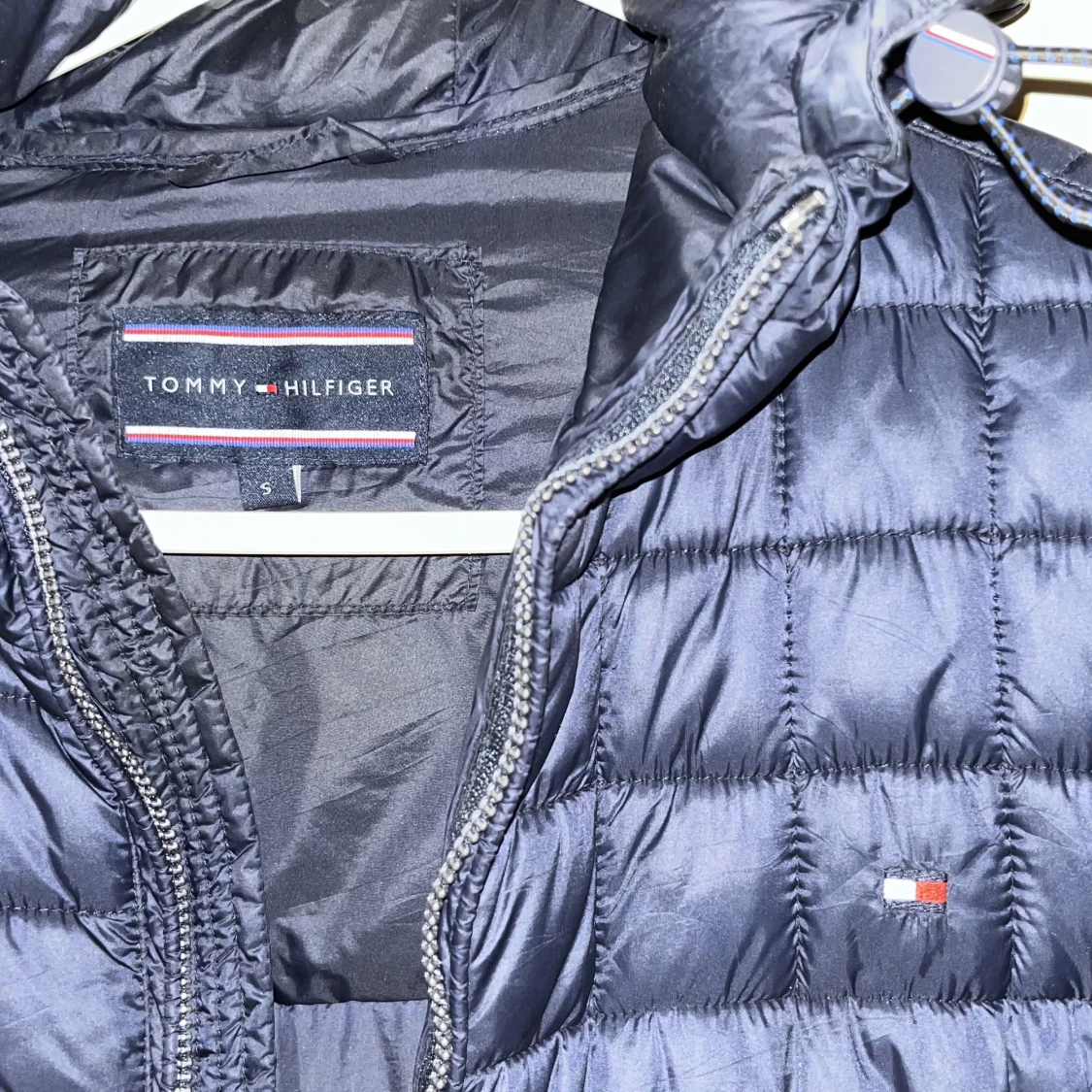 Tommy hilfiger jacka - 90